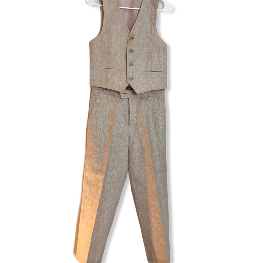 Boys linen suit